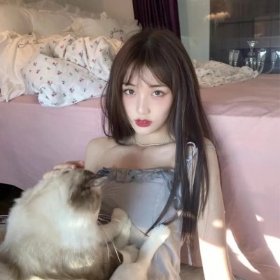 女猫