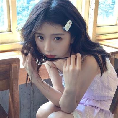 隔壁的吸血鬼美眉